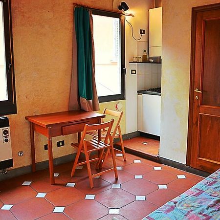 Alessandro'S Small Apartment Florence Buitenkant foto